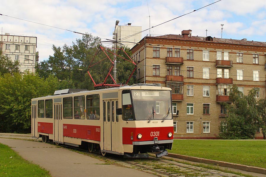 Tatra T6B5SU #0301